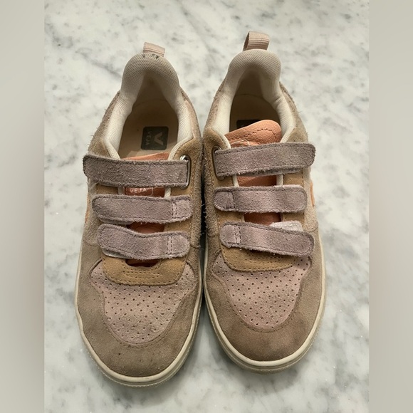 KIDS VEJA SNEAKERS - Picture 2 of 10